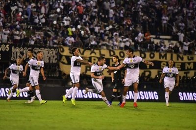 Un Olimpia invicto marcha en libertad hacia el tricampeonato