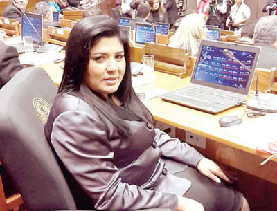 Diputada de Honor Colorado pidió cancelar los aumentos a funcionarios públicos