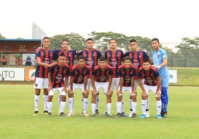 Sub 15: Cerro, Sol y Olimpia, en la cima