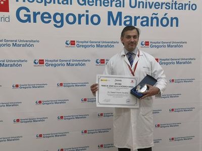 Médico paraguayo galardonado en España: "Esto es un logro no solo mío sino de todo el país"