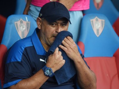Chiqui, preocupado por manifestación de hinchas: "Es peligroso"