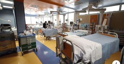 Italia anuncia 475 muertos en 24 horas por coronavirus, récord en un día para un país