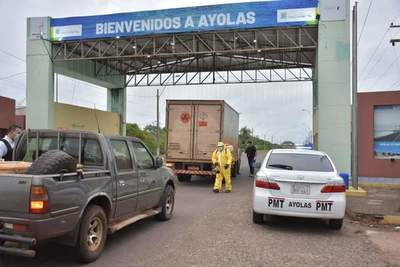 Misiones: cerraron los accesos a Ayolas