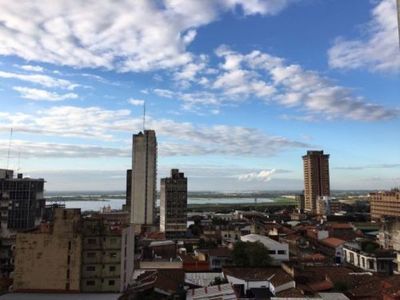 Anuncian un lunes con temperaturas calurosas y chaparrones