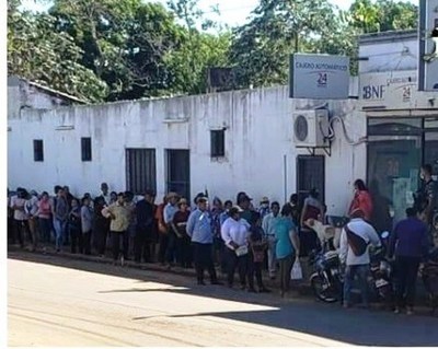“Se acaba el recreo”: Al mediodía culmina excepción de circulación para empleadores y administrativos
