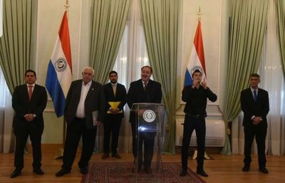 Consejo de Gobernadores pide cierre total de las fronteras