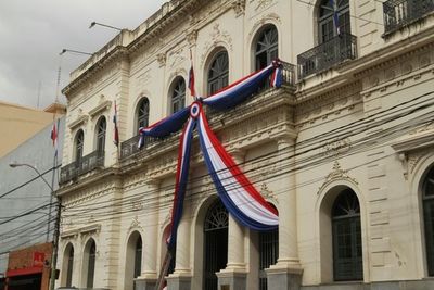Cancillería no informa qué acciones realiza para liberar respiradores