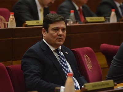 Buzarquis plantea limitar la venta de combustible para reducir la circulación