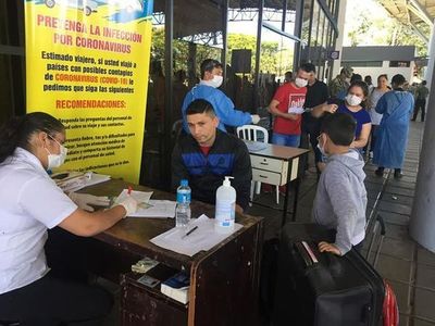 Hay 3.500 paraguayos prestos a ingresar y 25 mil los que quieren volver