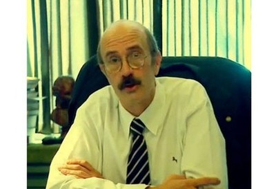 Vasconsellos: “Parlamentarios proclaman combatir la corrupción para congraciarse con la sociedad abatida por el coronavirus”