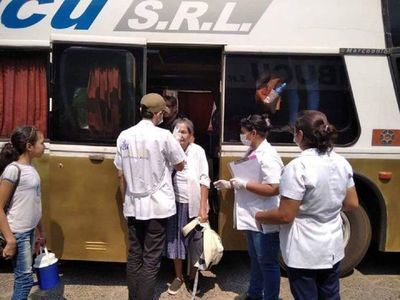 Minibuses no están autorizados a oficiar de Taxis en Pilar.