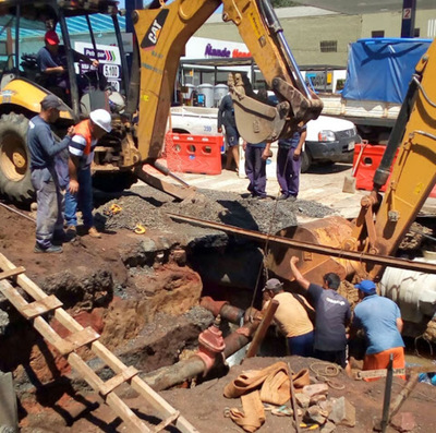Continúan las obras de alcantarillado en Fernando de la Mora