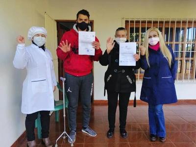 Misiones; seis roseños que retornaron de la Argentina recibieron el certificado de haber cumplido la cuarentena